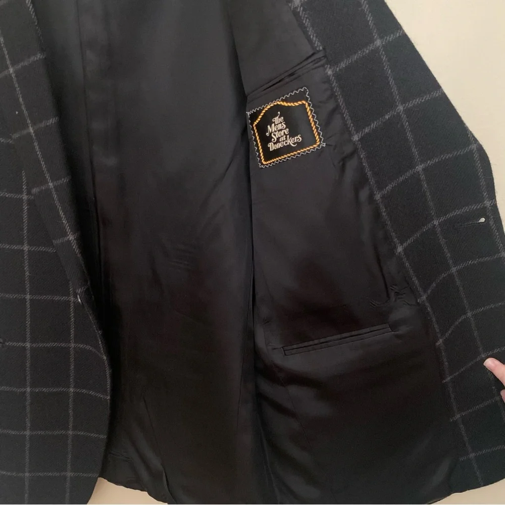 Perry Ellis sports coat black and gray windowpane Size Large 42 Vintage